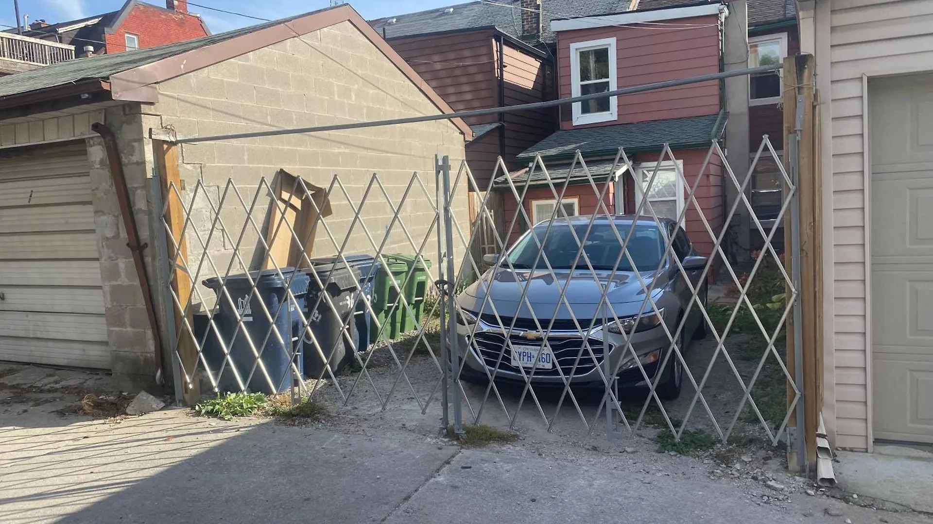 Gasthuis Budget Quad Room With En Suite Bathroom 36B Toronto